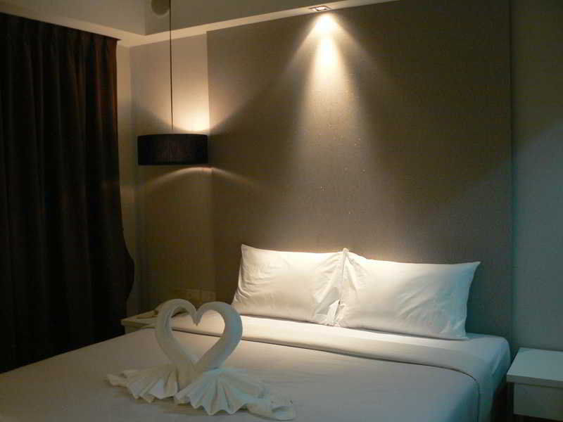 Inn Place Serviced Residence Паттайя Экстерьер фото